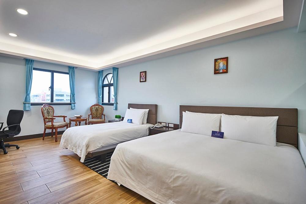 Menippe Hotel Kaohsiung Eksteriør billede