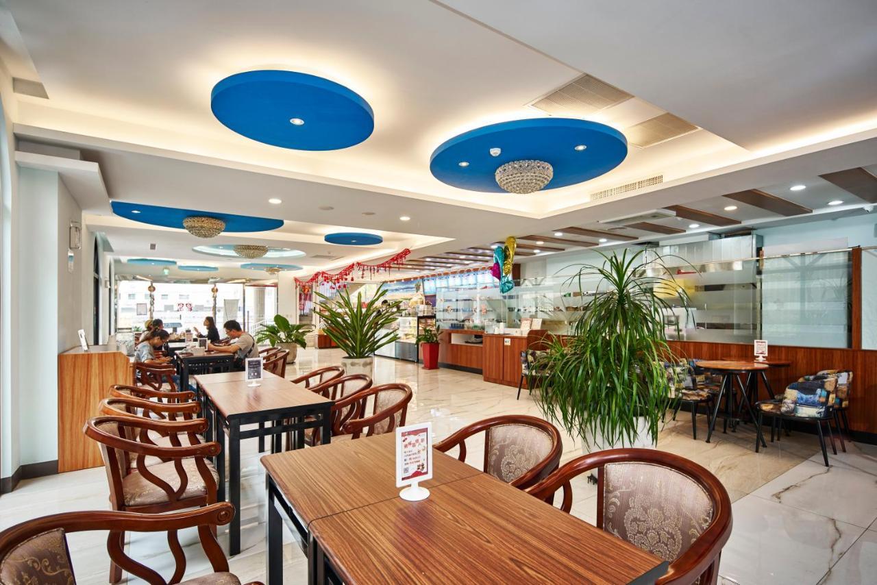 Menippe Hotel Kaohsiung Eksteriør billede